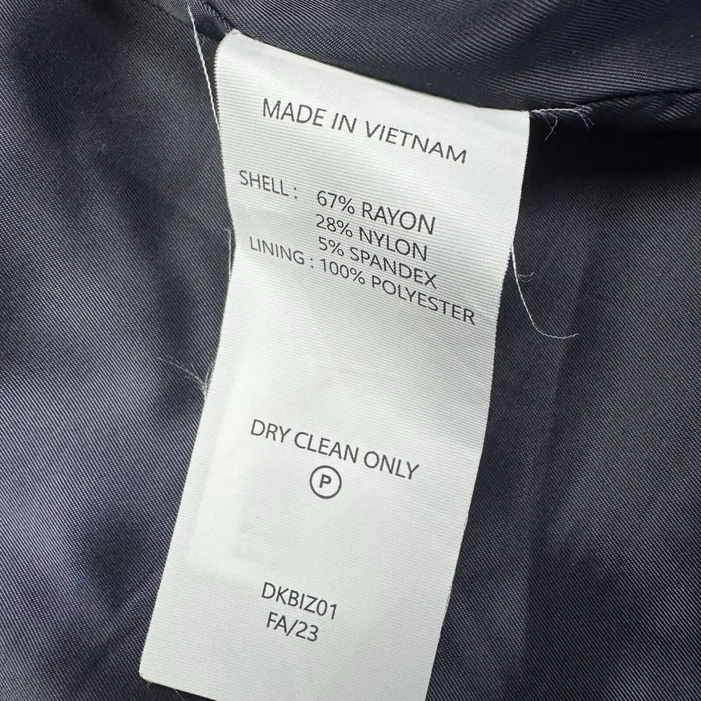 Quince Navy Blazer - Picture 8 of 11